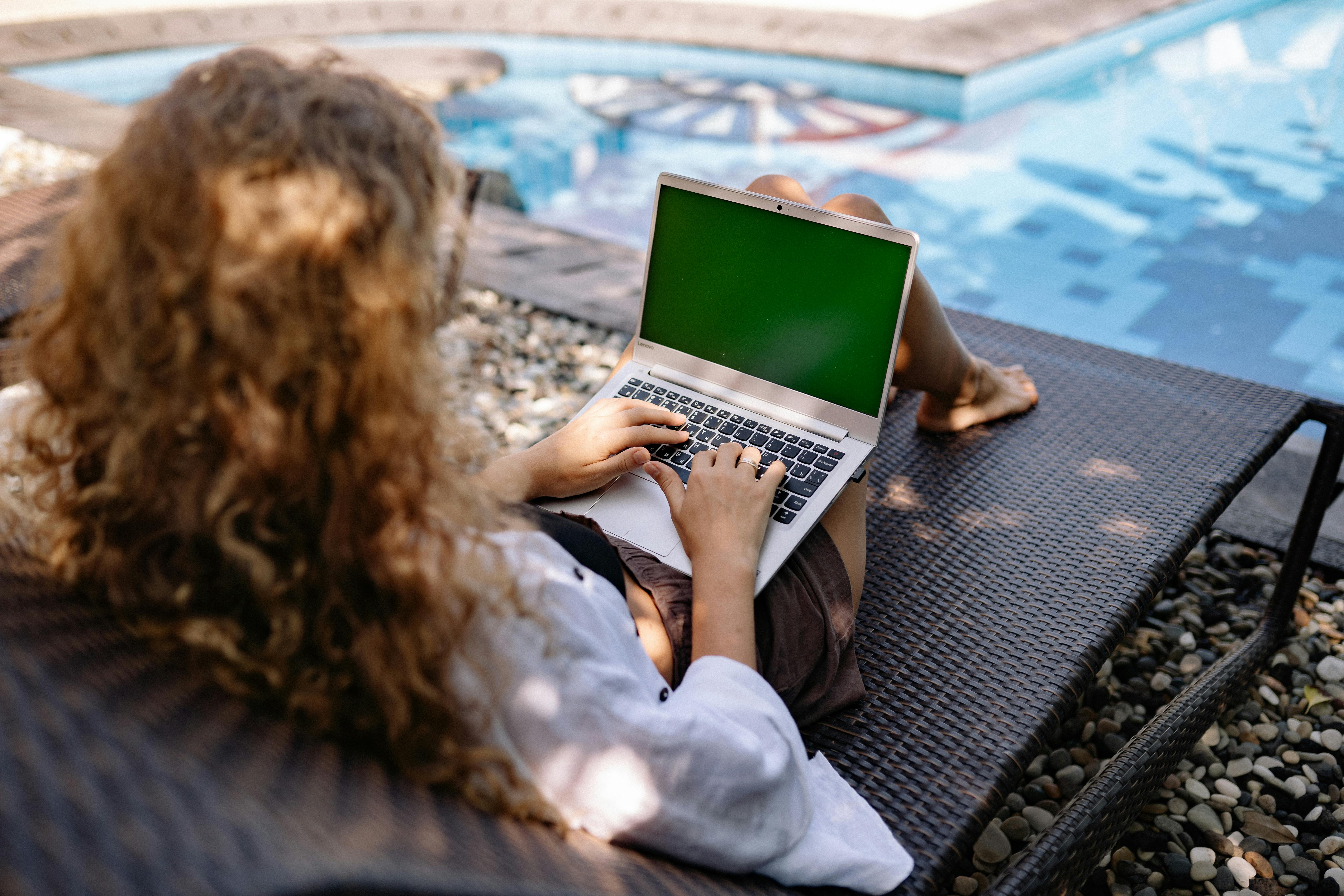 Benefits of working from home and remote jobs growth