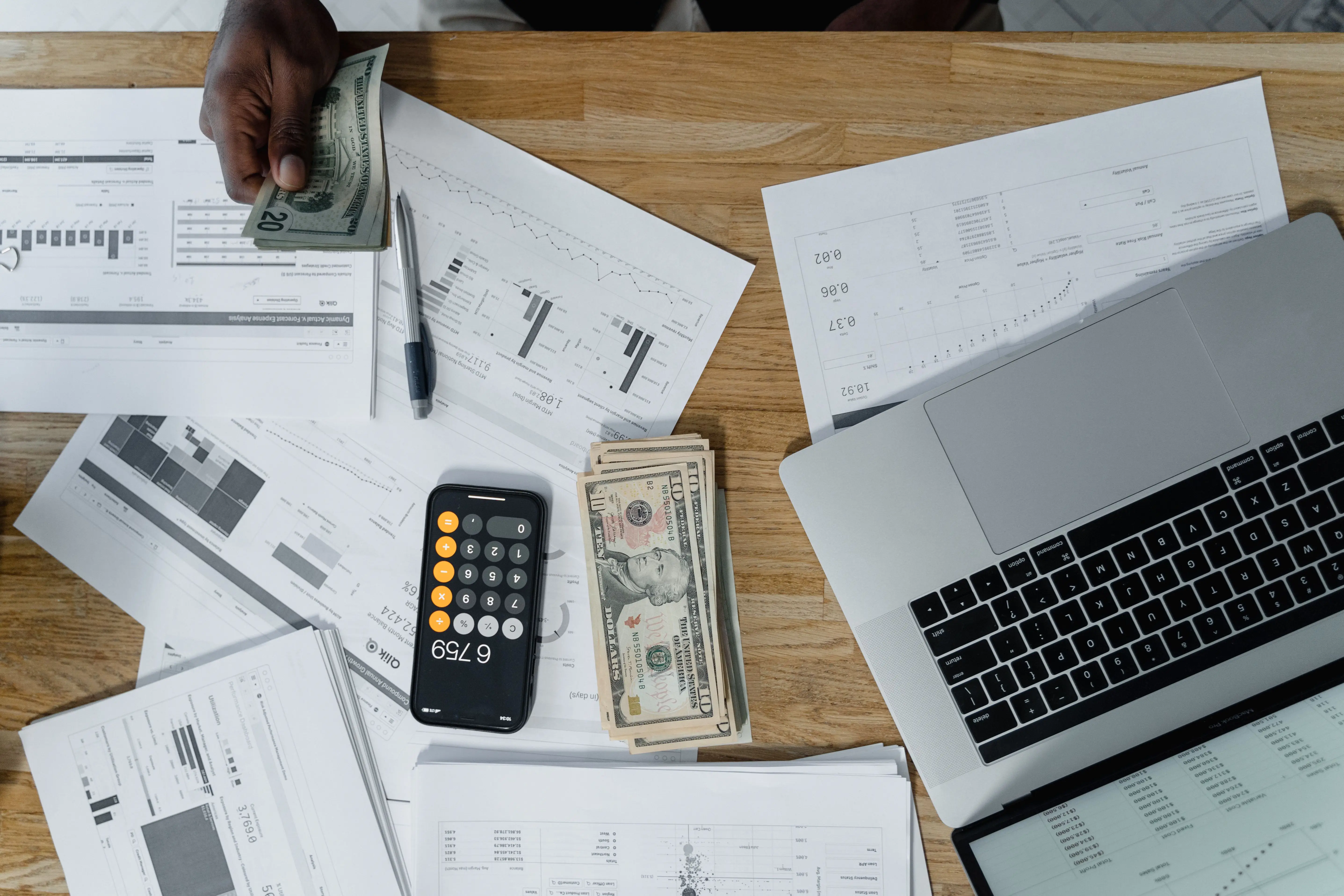 Salary negotiation mistakes and the long term financial cost of accepting first job offer